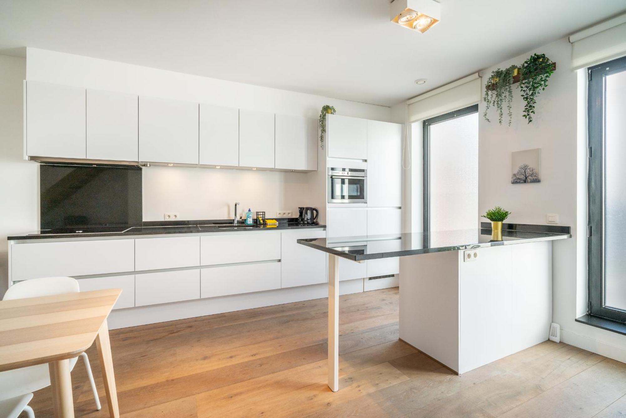 Light House Lodge. Apartment in Center of Antwerpen Buitenkant foto